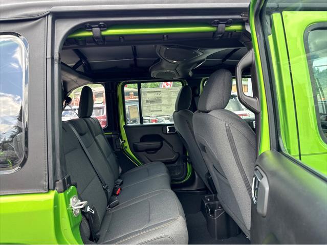 new 2025 Jeep Wrangler car