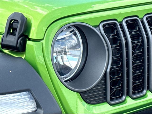 new 2025 Jeep Wrangler car
