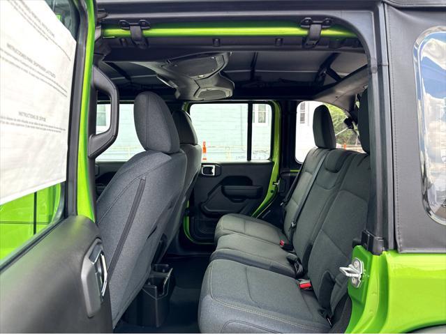 new 2025 Jeep Wrangler car