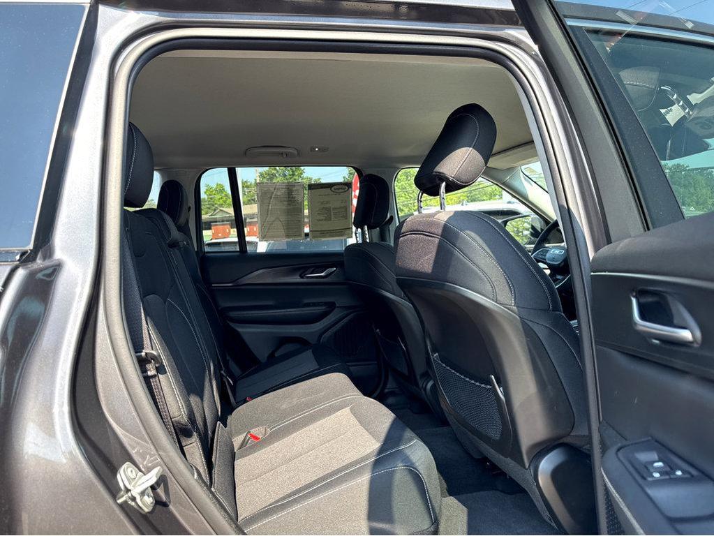 used 2023 Jeep Grand Cherokee car, priced at $29,993