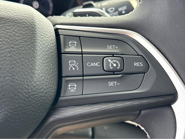 used 2023 Jeep Grand Cherokee car, priced at $30,916