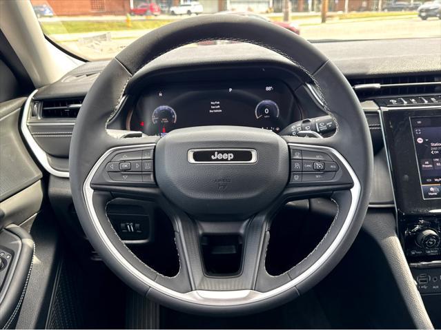 used 2023 Jeep Grand Cherokee car, priced at $30,916