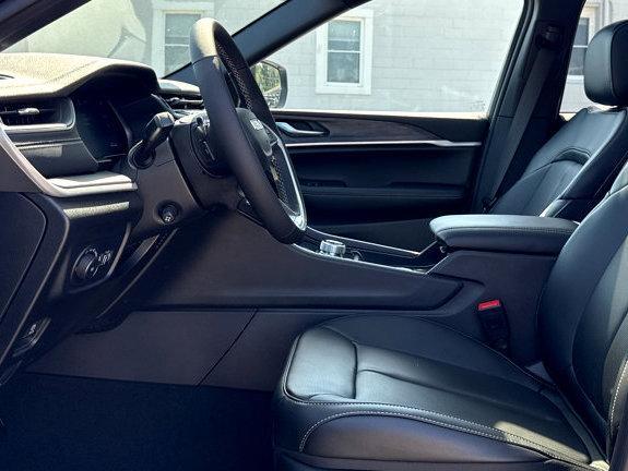 new 2025 Jeep Grand Cherokee car, priced at $55,065