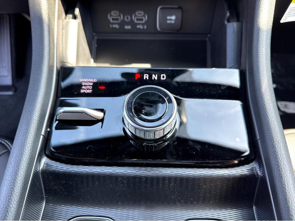 new 2025 Jeep Grand Cherokee car, priced at $55,065