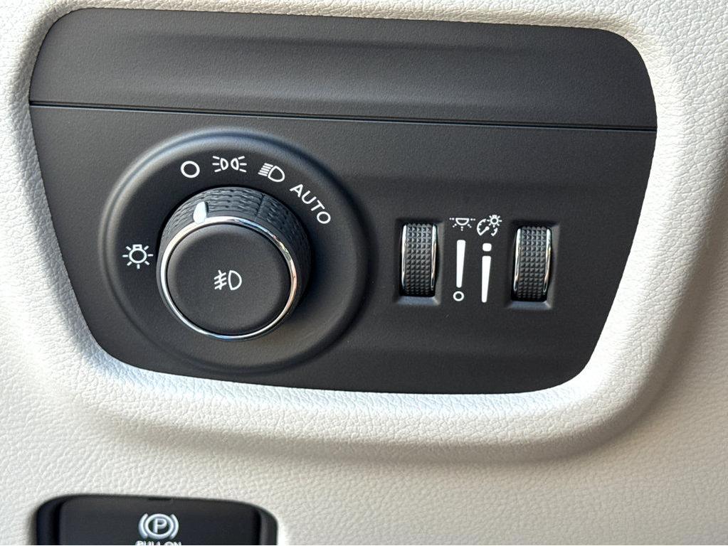 used 2023 Jeep Grand Cherokee L car, priced at $48,990