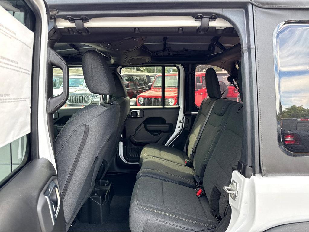 new 2025 Jeep Wrangler car, priced at $44,285