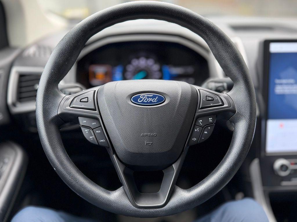 used 2022 Ford Edge car, priced at $22,393