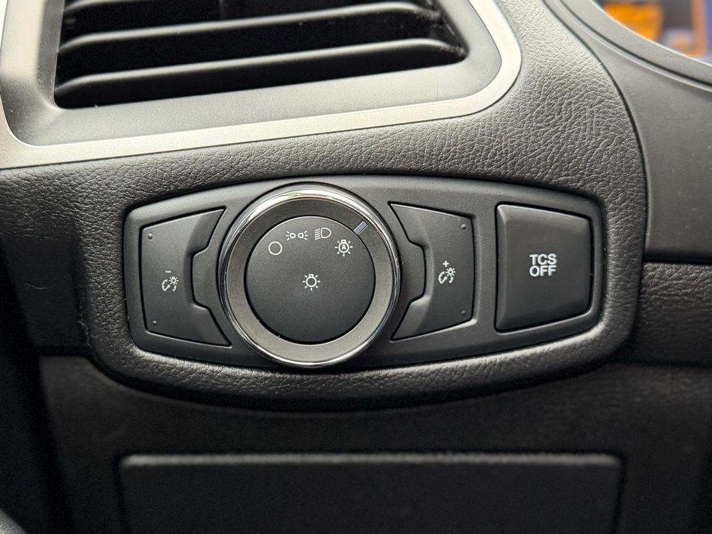 used 2022 Ford Edge car, priced at $22,393