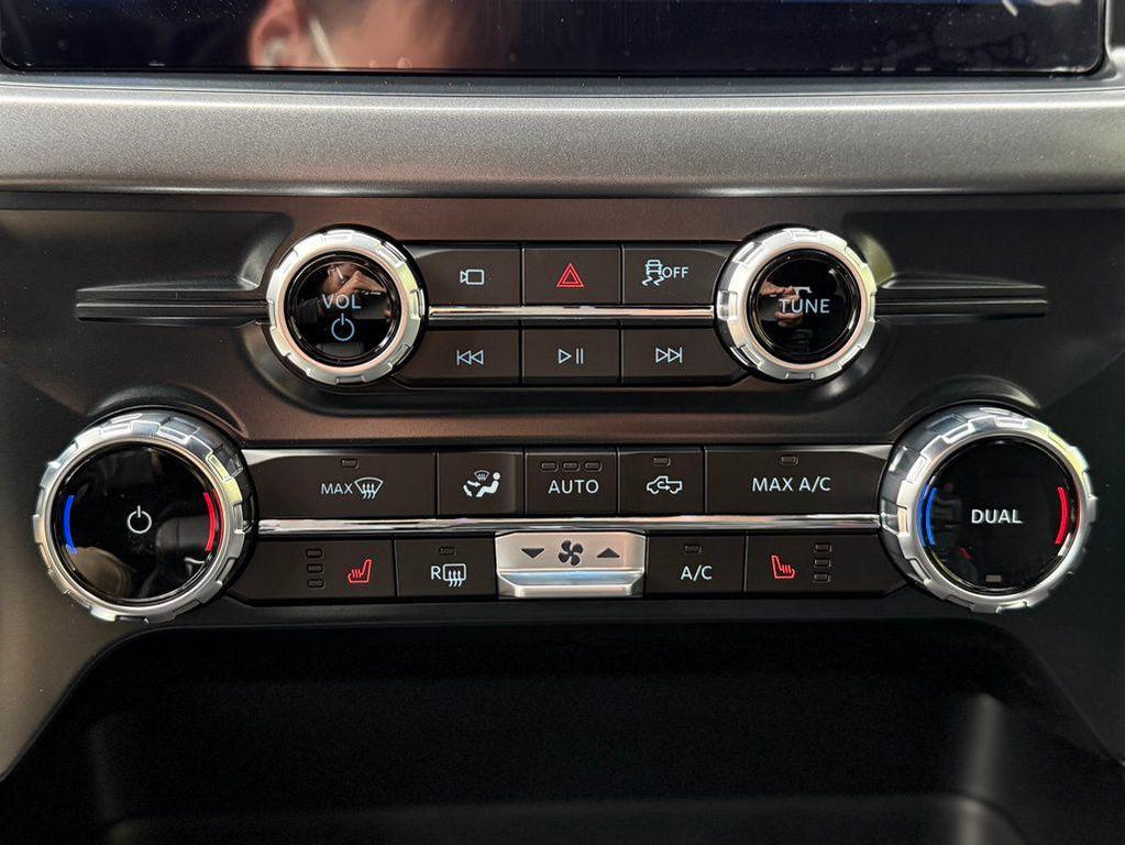 used 2023 Ford F-150 car, priced at $50,948