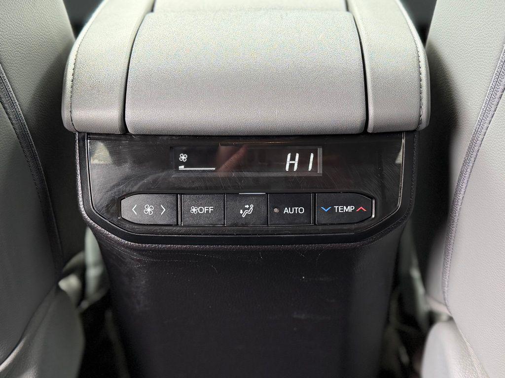 used 2022 Toyota Highlander car, priced at $36,101