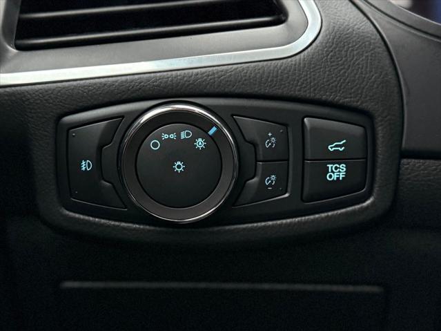 used 2022 Ford Edge car, priced at $28,987