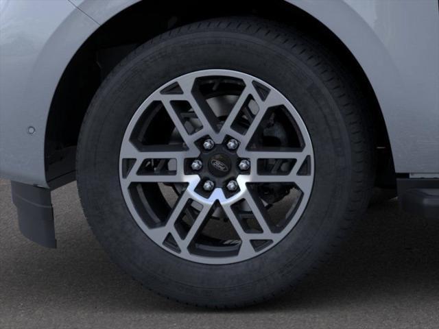 new 2025 Ford Expedition car, priced at $72,850