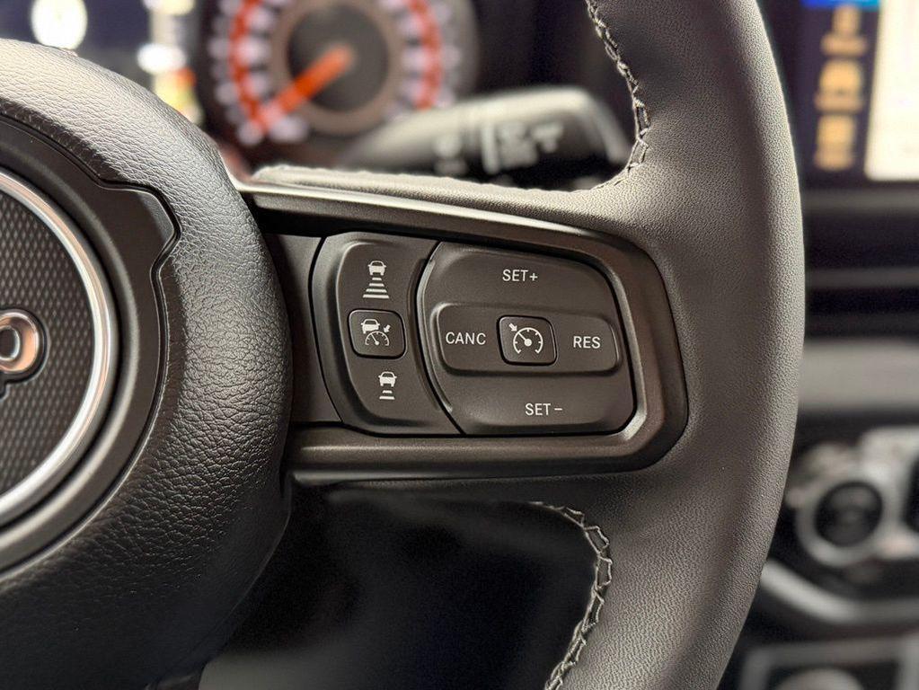 used 2025 Jeep Gladiator car, priced at $51,437