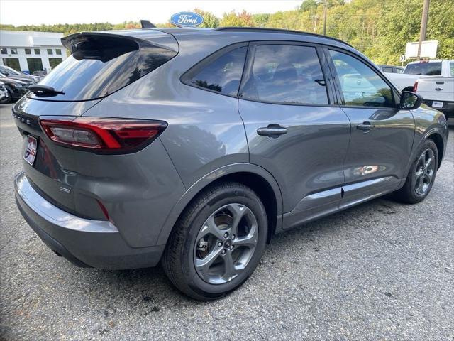 new 2024 Ford Escape car, priced at $31,318