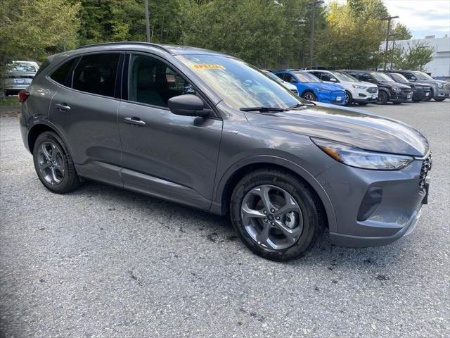 new 2024 Ford Escape car, priced at $31,318