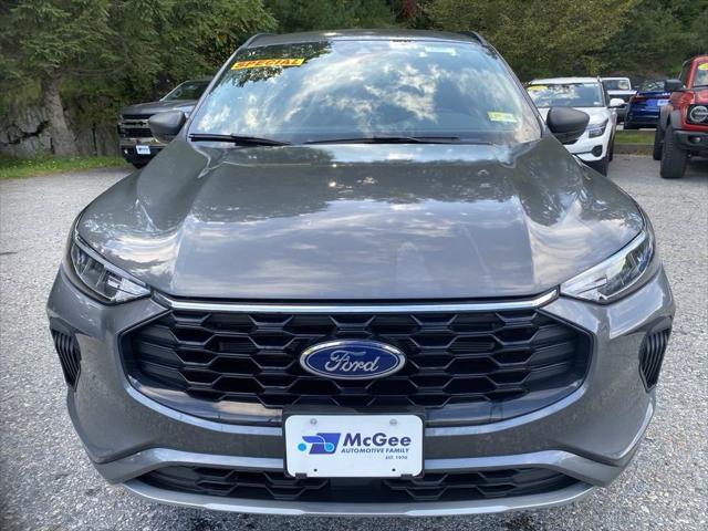 new 2024 Ford Escape car, priced at $31,318