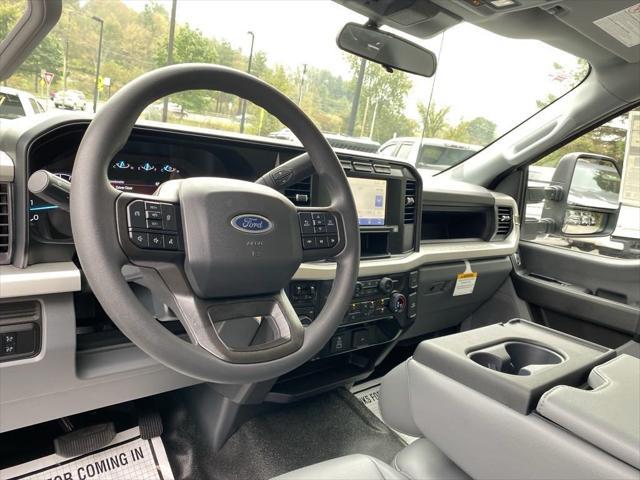 new 2024 Ford F-350 car, priced at $49,395