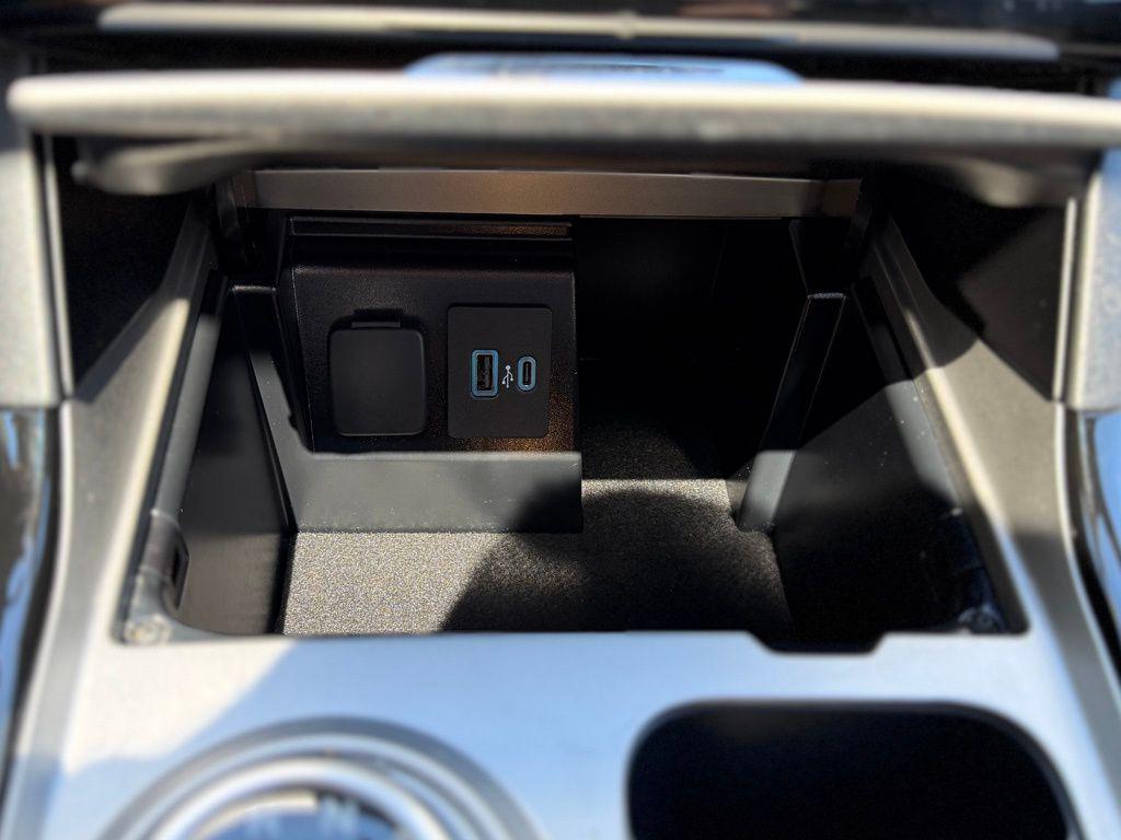used 2023 Ford Explorer car, priced at $38,392