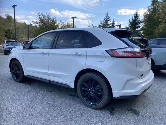 new 2024 Ford Edge car, priced at $37,921