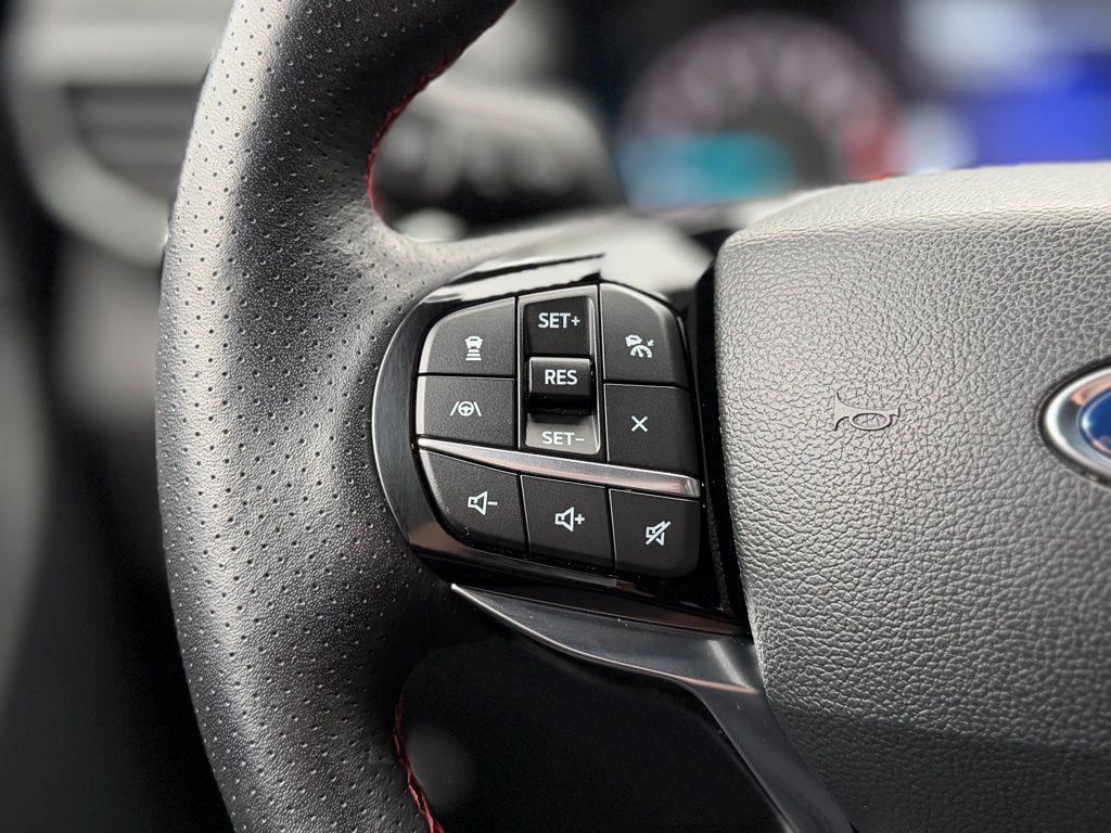 used 2023 Ford Explorer car, priced at $40,783