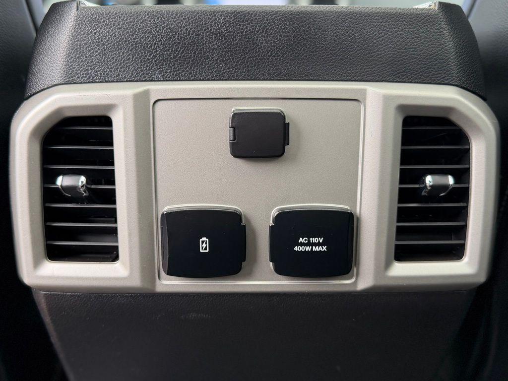 used 2019 Ford F-150 car, priced at $33,164