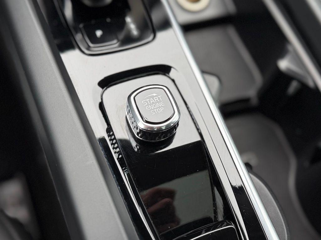 used 2023 Volvo XC60 car, priced at $34,472