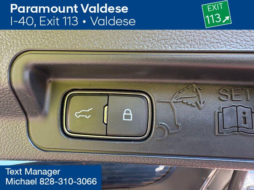 used 2023 Ford Explorer car, priced at $27,900