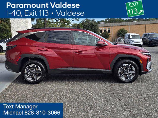 new 2025 Hyundai TUCSON Hybrid car, priced at $36,330