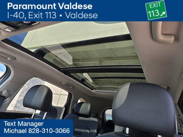used 2023 Kia Sorento car, priced at $30,570