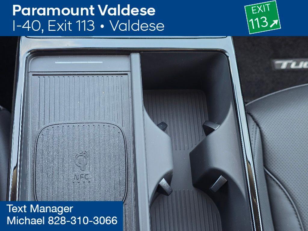 new 2025 Hyundai TUCSON Hybrid car, priced at $35,954