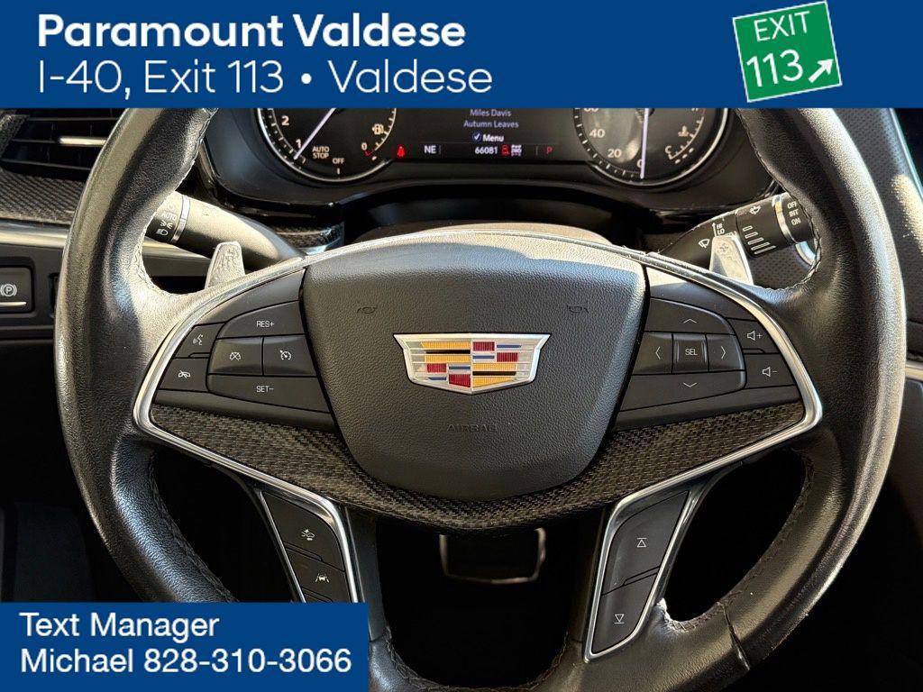 used 2021 Cadillac XT5 car, priced at $24,590