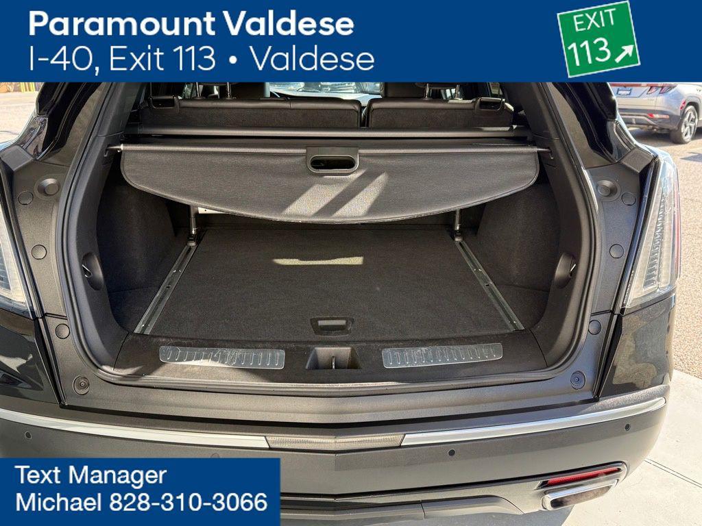 used 2021 Cadillac XT5 car, priced at $24,590