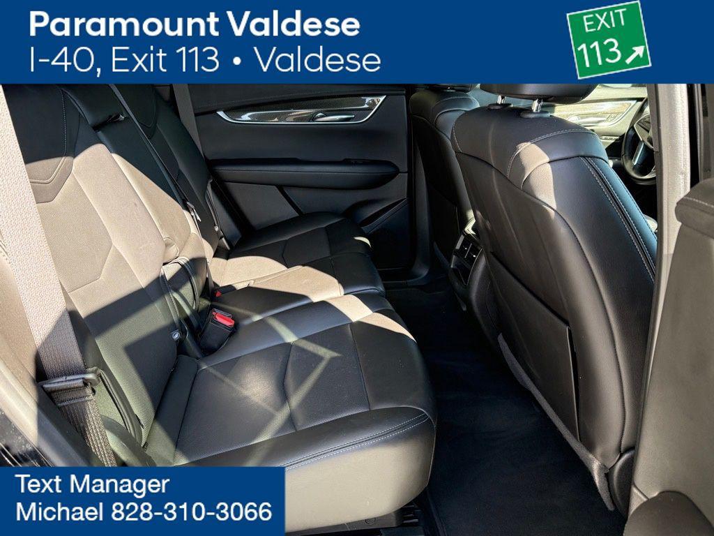 used 2021 Cadillac XT5 car, priced at $24,590