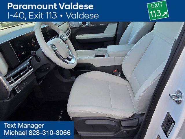 new 2025 Hyundai Santa Fe car, priced at $38,460