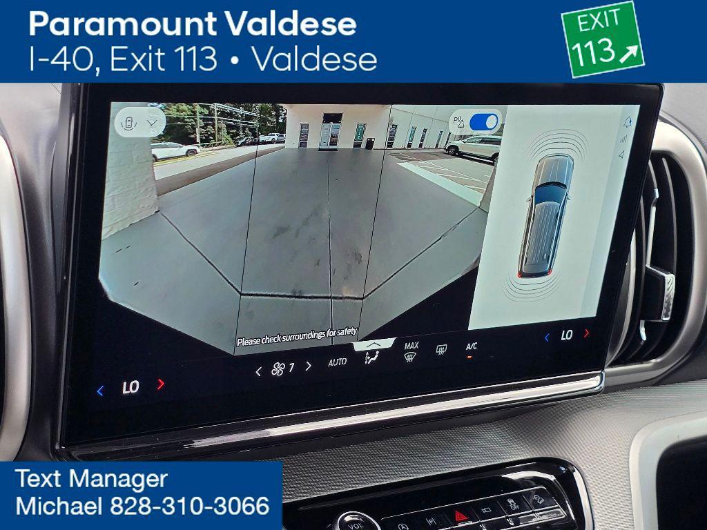 new 2025 Ford Expedition car, priced at $59,020