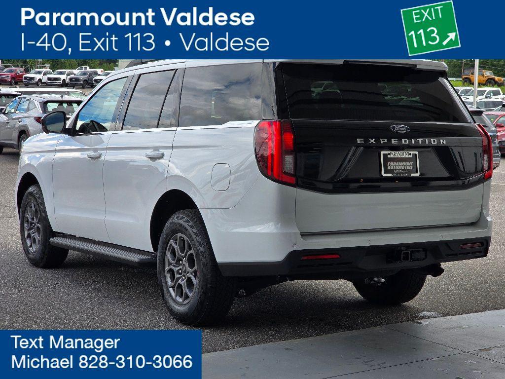 new 2025 Ford Expedition car, priced at $59,020