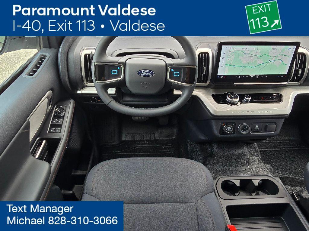 new 2025 Ford Expedition car, priced at $59,020