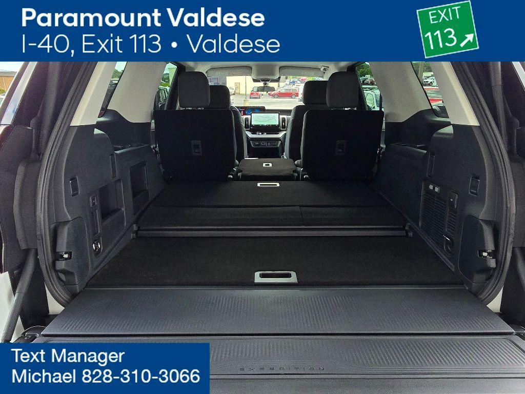 new 2025 Ford Expedition car, priced at $59,020