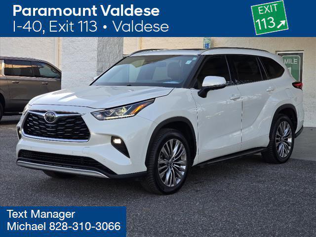 used 2020 Toyota Highlander car, priced at $29,750