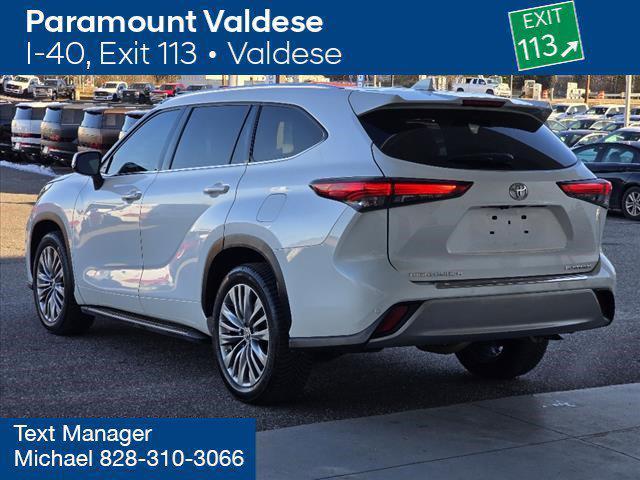 used 2020 Toyota Highlander car, priced at $29,750