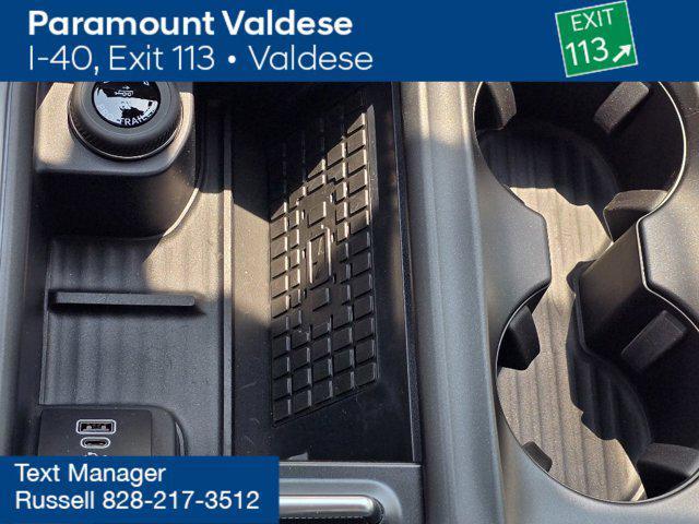 new 2025 Ford Expedition Max car, priced at $72,205