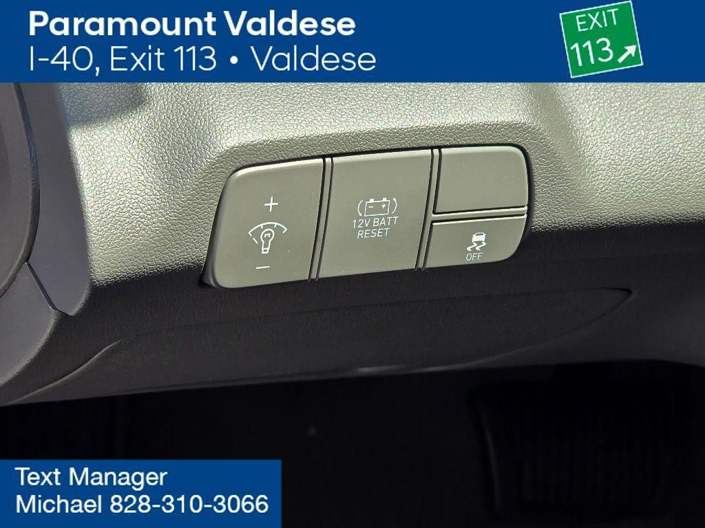 new 2025 Hyundai ELANTRA HEV car, priced at $25,235