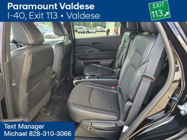 used 2024 Nissan Pathfinder car