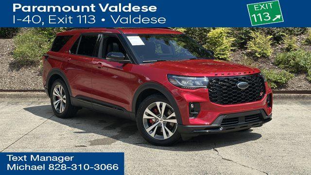 used 2025 Ford Explorer car