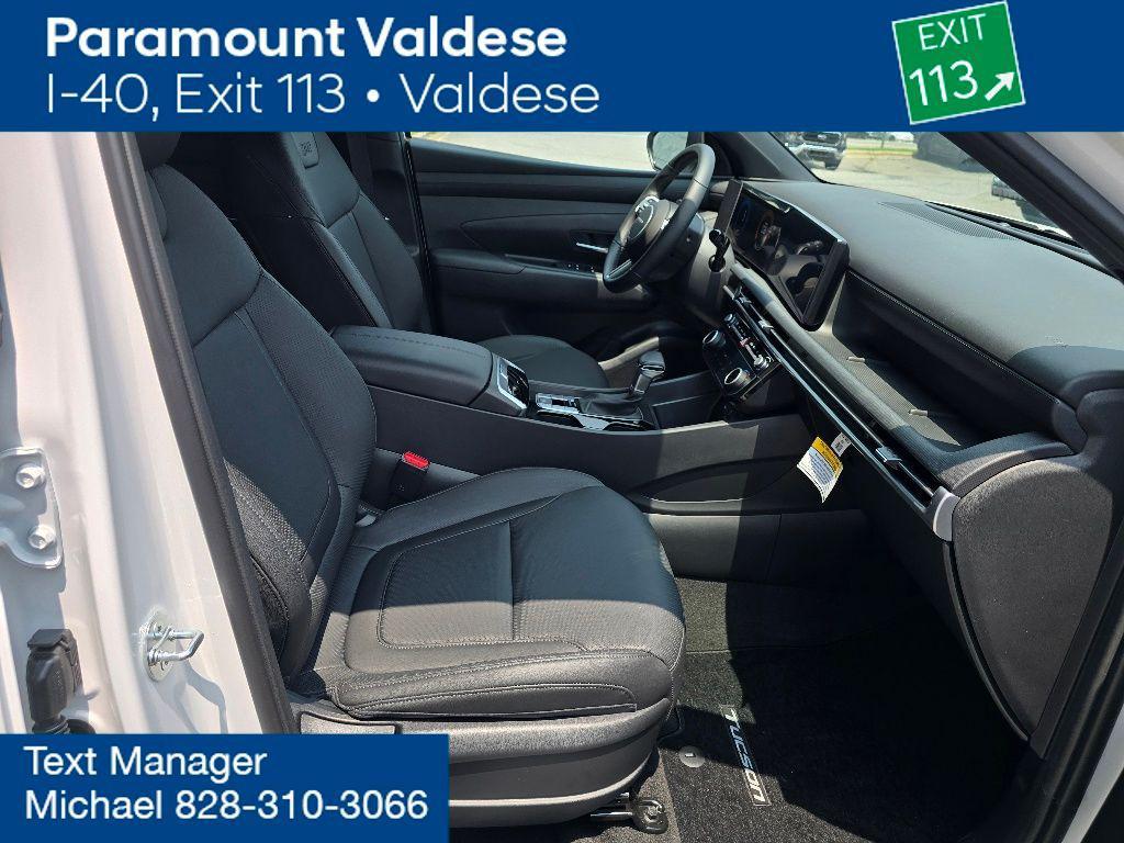 new 2025 Hyundai Tucson car, priced at $34,025