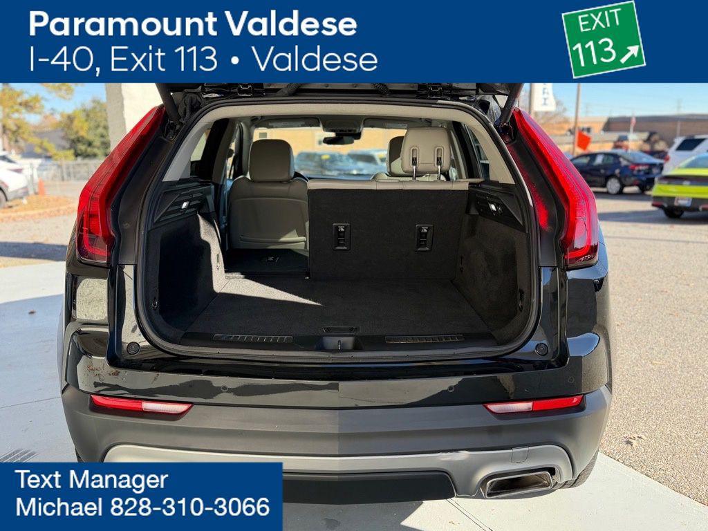 used 2023 Cadillac XT4 car, priced at $24,000