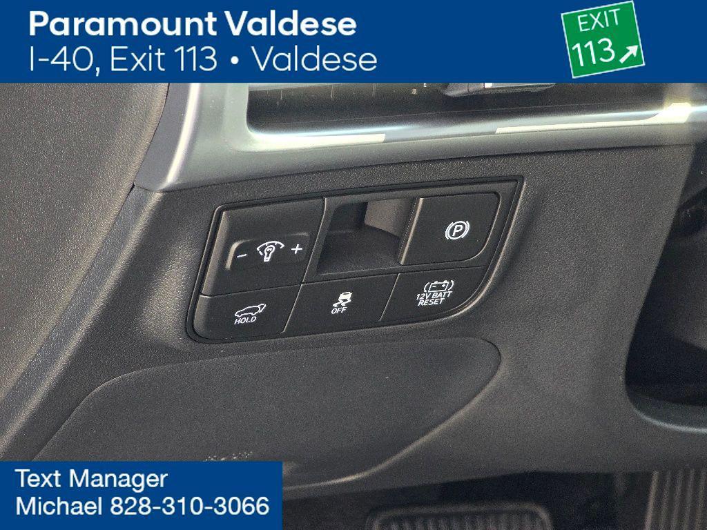 new 2025 Hyundai TUCSON Hybrid car, priced at $35,840