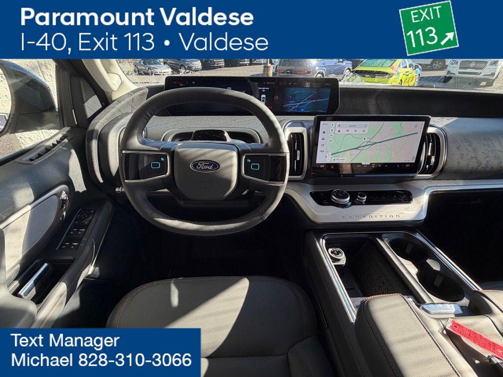 new 2025 Ford Expedition car, priced at $70,250