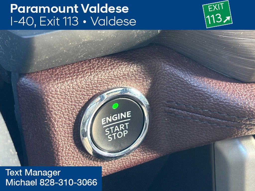 used 2024 Ford Expedition car, priced at $46,000