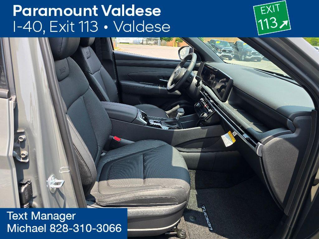 new 2025 Hyundai Tucson car, priced at $34,025